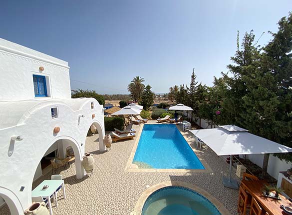 Villa Calma high vue: Villa & neighborhood