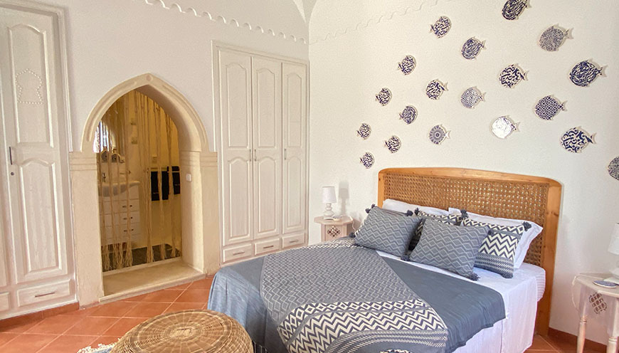 Suite Bleue Yasmin : Suite enrobé du décor traditionel tunisien